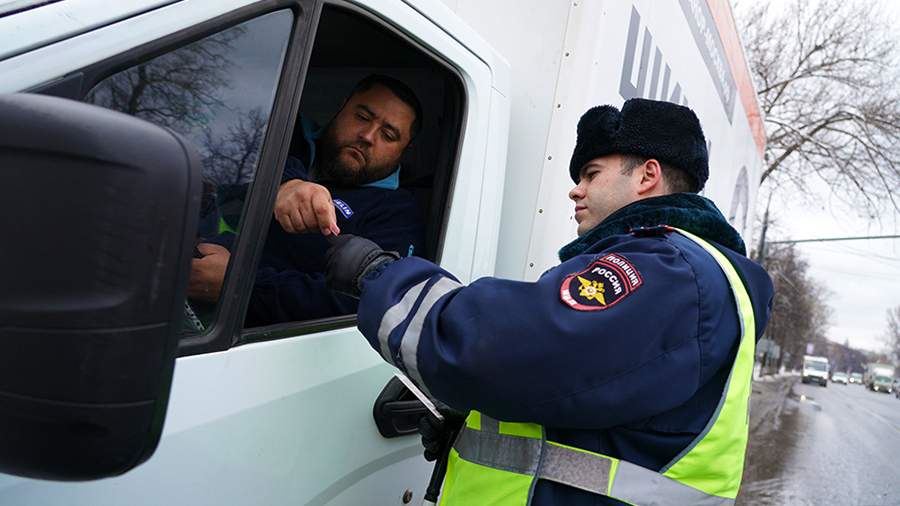Госавтоинспекция анонсировала массовые проверки водителей в регионах