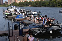 Жертвой трагедии в подмосковном яхт-клубе оказался экс-лидер ОПГ &laquo;Солнцевские&raquo;