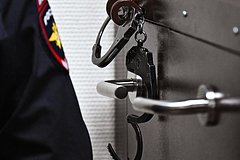 Напавший на сотрудников российской полиции в Махачкале пойдет под суд