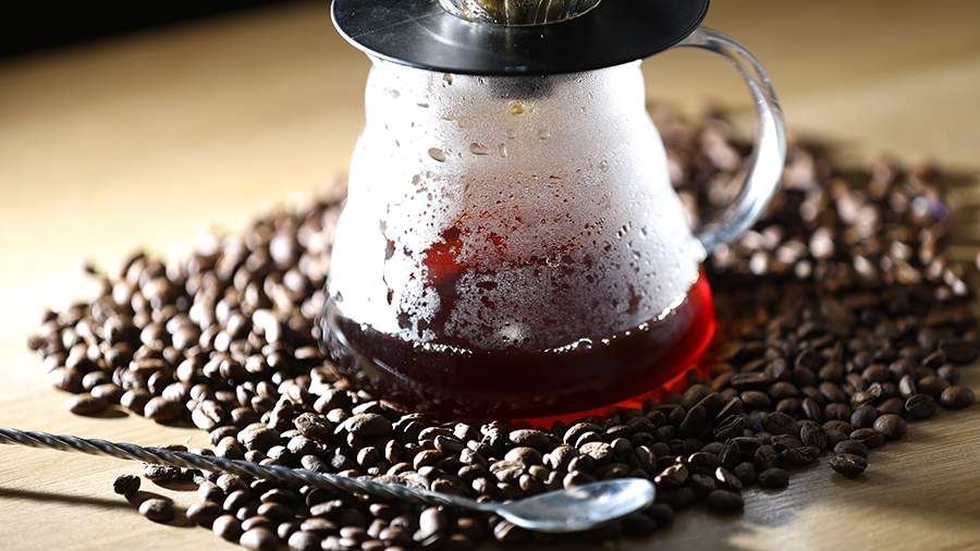 Цены на натуральный зерновой кофе выросли почти на треть