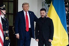 &laquo;Возможна смена режима&raquo;. Трамп пригрозил Украине. Как он может заставить Зеленского пойти на уступки?