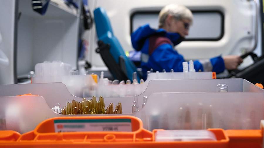 Члены экипажа разбившегося в Подмосковье самолета переданы медикам