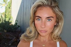 Переспавшую с тысячей мужчин порнозвезду выгнали из ночного клуба за плохое поведение