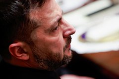 &laquo;82 процента украинцев требуют соглашения&raquo;. Трамп призвал Зеленского быть реалистом и трезво оценить обстановку